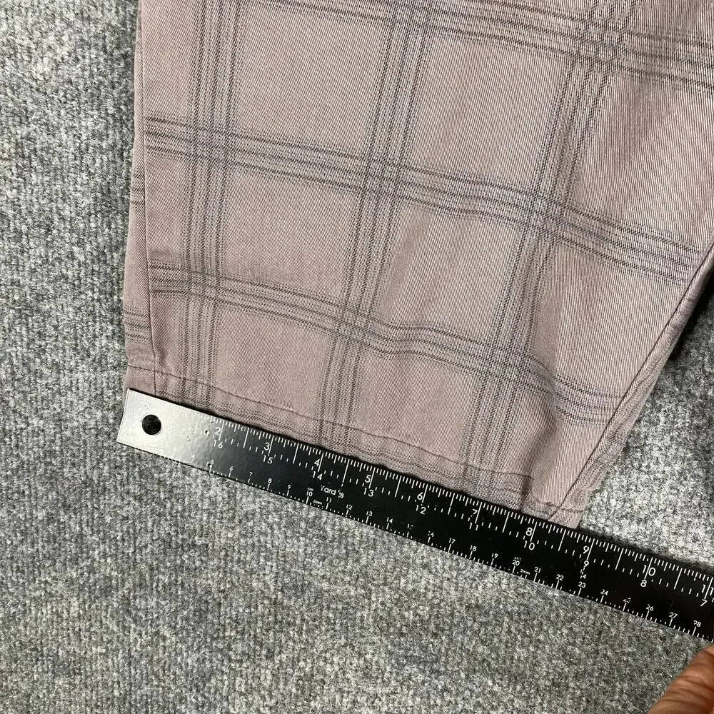 Quiksilver Shorts‎ Boys Size 26 Gray Plaid Casual Chino Skate Surf Style
